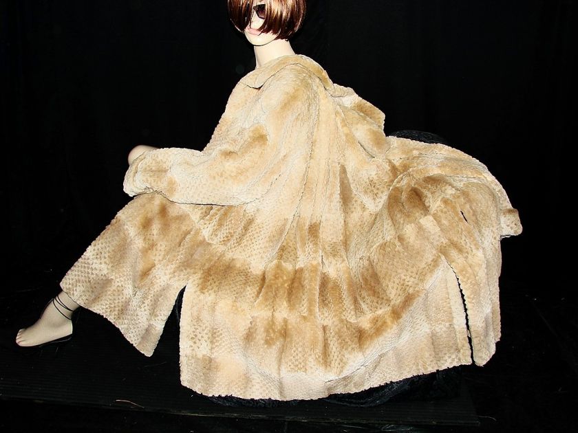 Amazing ZUKI Laser cut Sheared cream brown Beaver fur coat jacket 