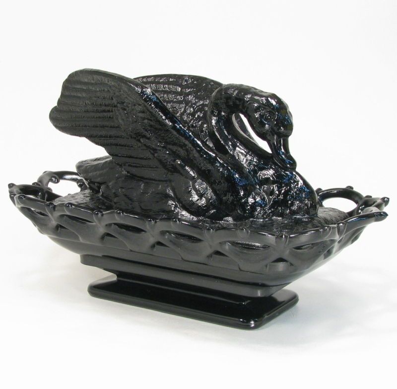 Levay Black Westmoreland Swan Dish  