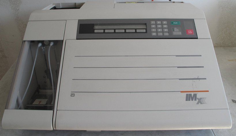 Abbott Laboratories IMX Automated Immunoassay Analyzer  