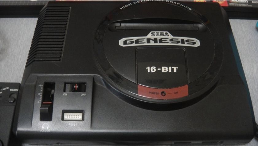 HUGE LOT SEGA GENESIS 16 bit Hi Def Graphics w/13 Games  