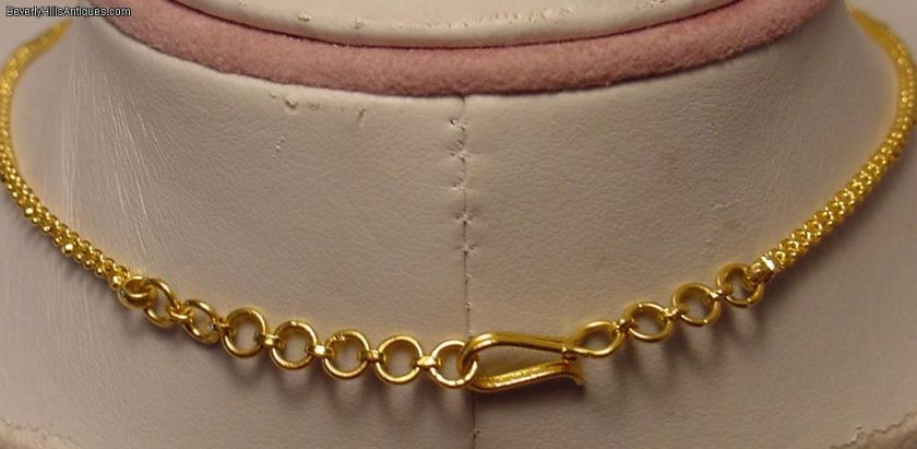 Beautiful 22k Gold Necklace With Matching Earrings 22g  