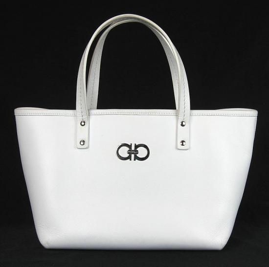   Ferragamo Gancini Logo White Leather Tote Hand Bag AU 21 A872 #2514