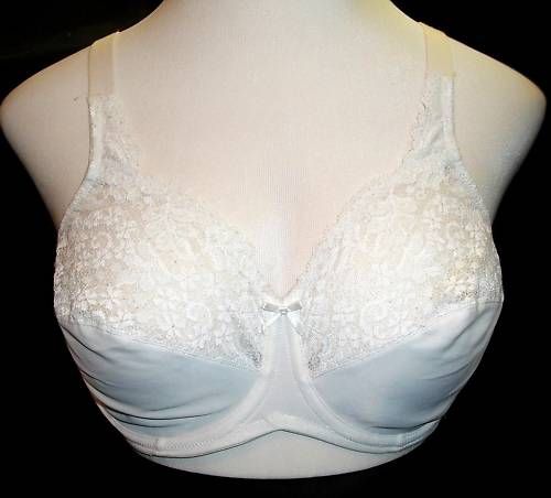 Lilyette 428 Comfort Lace Minimizer Bra  