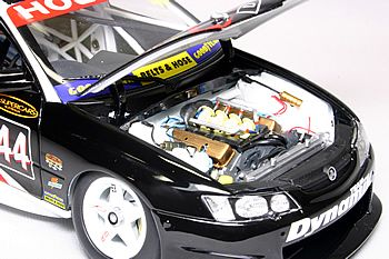 BRAND NEW 2003 Holden VY Commodore   Team Dynamik (Simon Willis 