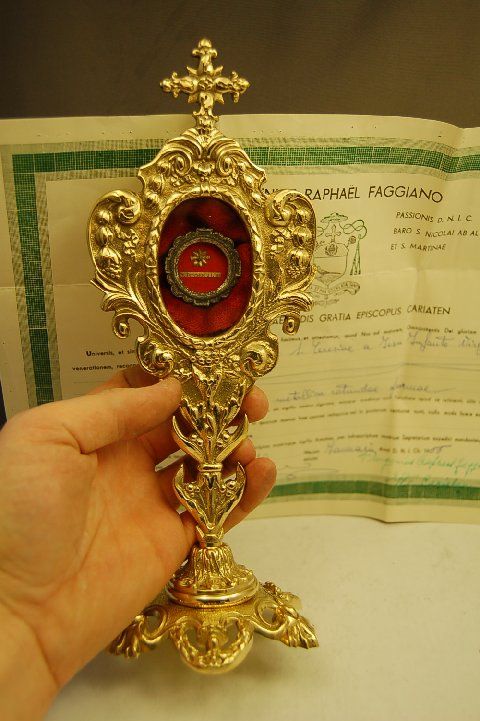 Reliquary w/ relic & DocumentSt Therese Inf. Jesus  