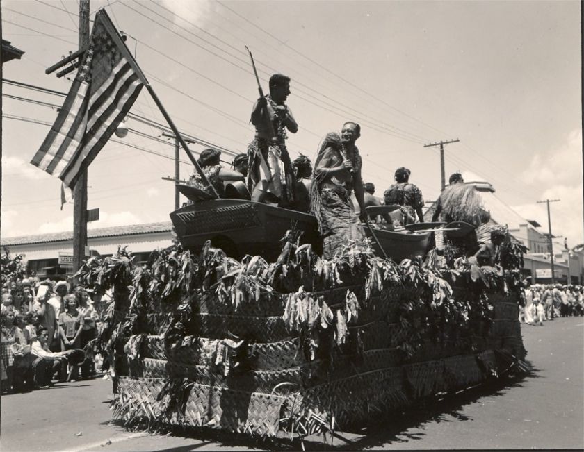 WWII 1945 US ARMY HONOLULU HAWAII VICTORY PARADE PHOTO  
