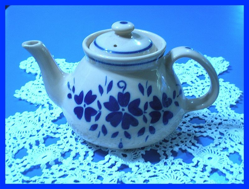 Shenango China Blue Stencil Teapot New Castle Pa  