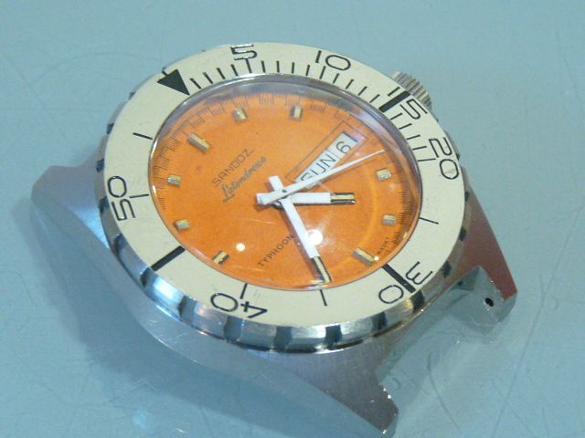 Jl38 Rare Sandoz Typhoon 1000M 1745 Z 84 8 Orange Dial day date Swiss 