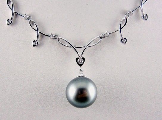 STUNNING 18K WG DIAMOND NECKLACE W/ HUGE TAHITIAN PEARL  