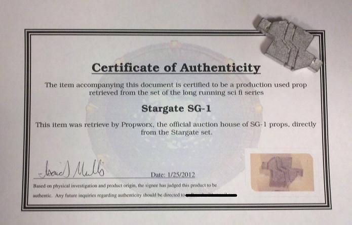 SCREEN USED AUTHENTIC STARGATE SG 1 REPLICATOR BLOCK   WITH COA  