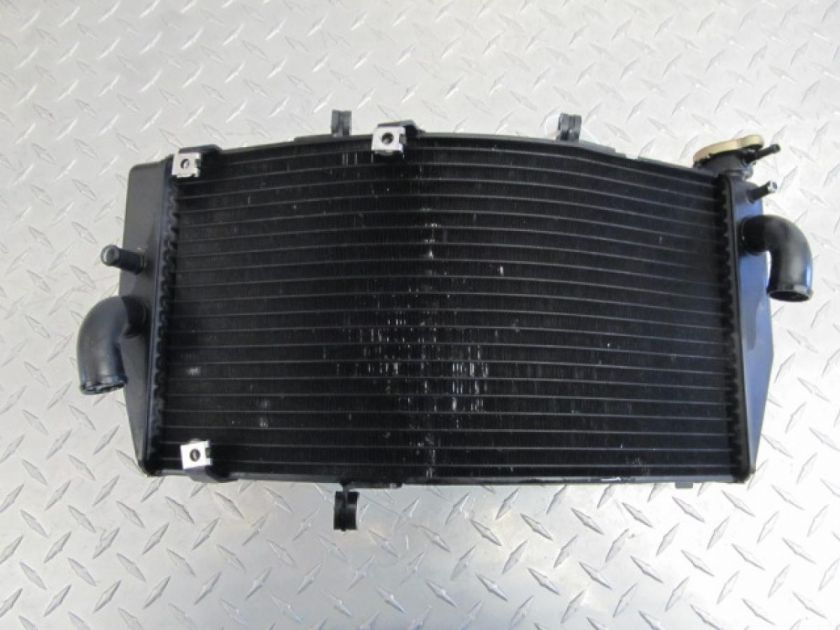 2001 HONDA CBR900RR CBR929RR CBR 929 COOLANT RADIATOR  