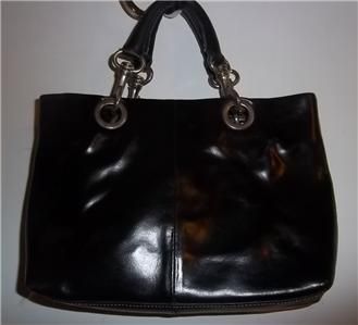  Girl Look WILSONS LEATHER Black Shoulder Bag Handbag Lobster Claw 