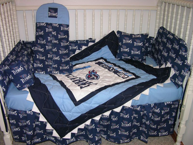 CRIB BEDDING SET MADE/W TENNESSEE TITANS *PR POINTS*  