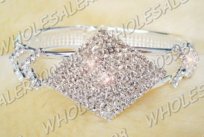 WHOLESALE 12pcs Mix★FREE★Charming Rhinestone Bracelets  