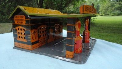 Vintage Marx Tin Toy Litho Service Gas Station 1940s 50s ~ Great 