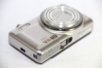   VR 320 14 MP Digital Camera w 12.5x Optical Zoom 3 LCD 24mm Silver