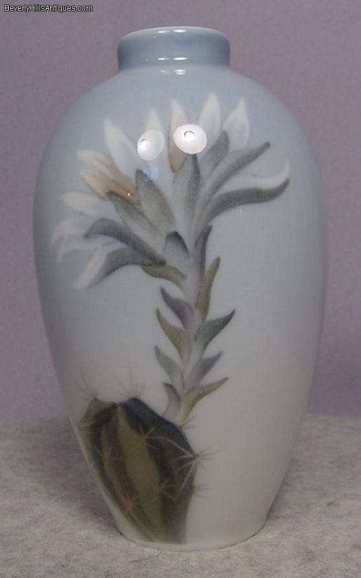 Signed Royal Copenhagen Floral Cabinet Vase #2672  