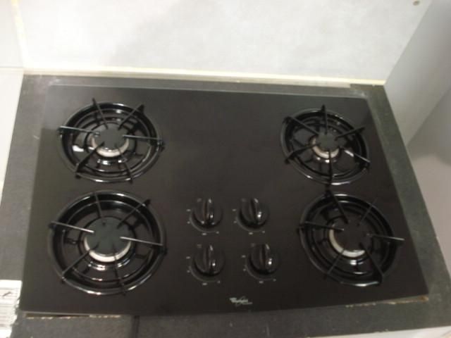 WHIRLPOOL 30 GAS COOKTOP GLT3057RB BLACK  