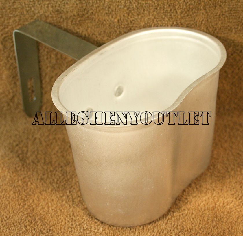 US U.S. Military WWII Type ALUMINUM CANTEEN CUP Folding Handle 