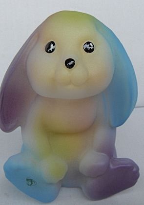 Fenton Tye Dye Tie Dye BUNNY   Carolyns Collectibles  