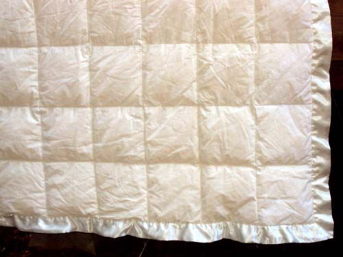   WHITE GOOSE DOWN COMFORTER QUILT BLANKET SATIN TRIM KING HUGE  