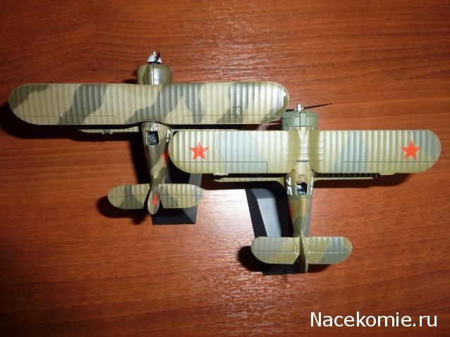 152 Soviet Airplane WWII model Die Cast & 28 Magazine DeAgostini 