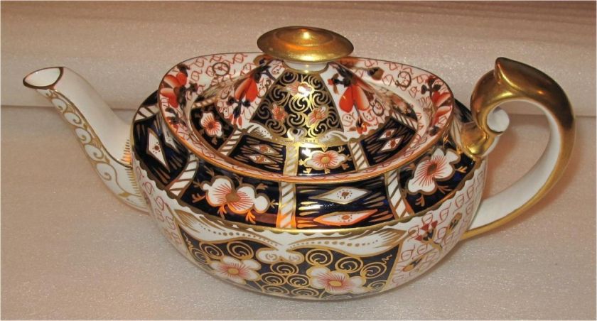 ROYAL CROWN DERBY TEA POT IMARI SUPERB 2451  